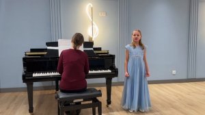 Мария Корельская 
Ц. Кюи - «Сквозь нависшие туманы»