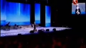 Русская тётя поёт по казахский