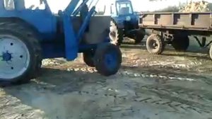 погрузка песка самодельным погрузчиком трактор МТЗ 80