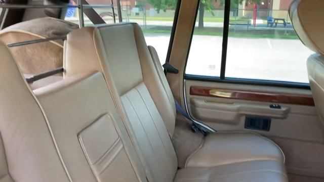 1995 Range Rover Classic Walk Around смотреть онлайн