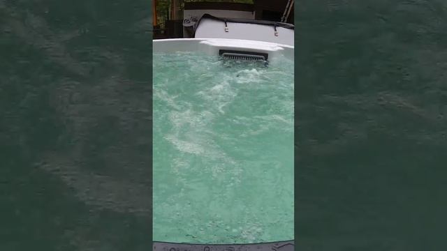 Бассейн с противотоком Wellis Amazonas W-Flow