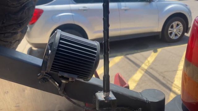 Custom grand Cherokee zj rear bumper tire carrier смотреть онлайн