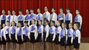 П.И. Чайковский. Старинная французская песенка. Исп. младший хор ДМШ №10 им. С.С. Прокофьева