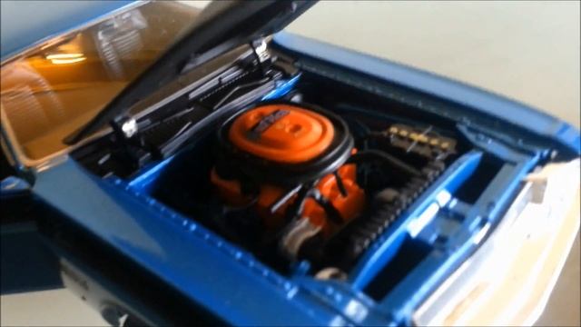 Welly 1970 dodge challenger blue scale model unboxing смотреть онлайн
