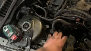 REMOVING JAGUAR X-TYPE 2.0 DIESEL ALTANATOR (MONDEO DIESEL)