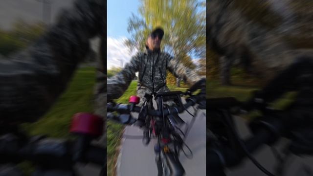 На Велосипеде по Аккадему !