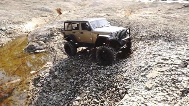 Slow crawler 1/12 Rc car MN-128 Jeep wrangler Rubicon advanture #rcoffroad #rc4wd #rccar смотреть онлайн