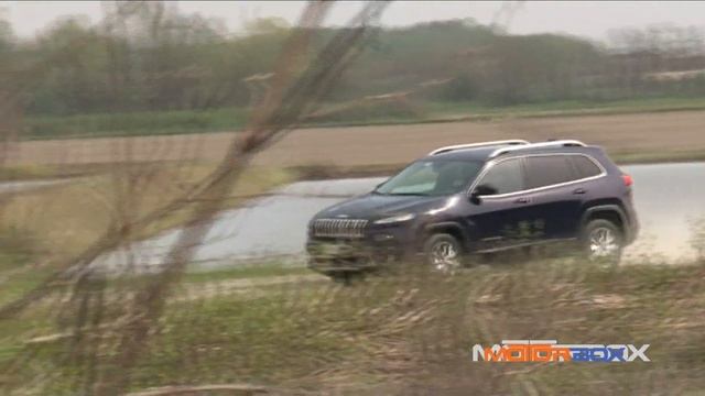 Jeep Cherokee 2014, la prova di MotorBox смотреть онлайн