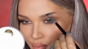 НАБОР КИСТЕЙ ДЛЯ МАКИЯЖА ИЗ 15 ШТУК