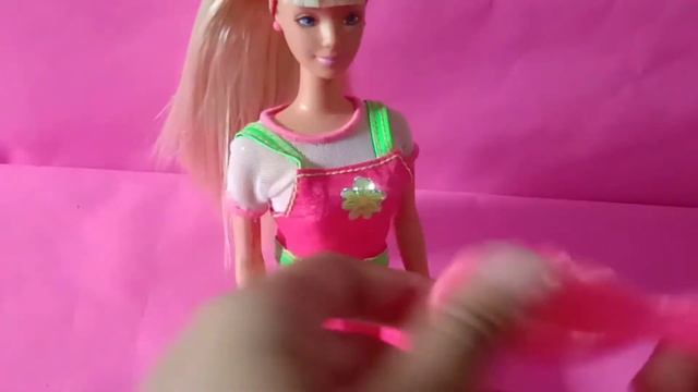 Sticker Craze Barbie doll -(Mattel)Unboxing/Review смотреть онлайн