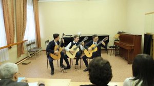 Антонио Вивальди. "Анданте" Трио гитаристов. Преп. Лаптева Т.Г.