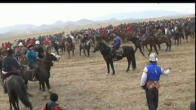 СУЙМОШ БАЛБАН ЖАСАЛУУ АТКА ЧЫГАРДЫ БЕШ КАШКА ЧЕГИРДЕ ! смотреть онлайн