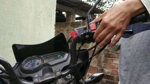 how to install engine kill switch in any bike and honda shine|how to open fuel tank|jump with me