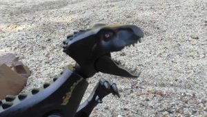Lego Jurassic World 2 Fallen Kingdom Toys. Hybrid Indoraptor vs Indominus Rex