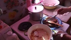 Новый стол и шкаф под пряжу. Ремонт на кухне.  Готовим рыбку.