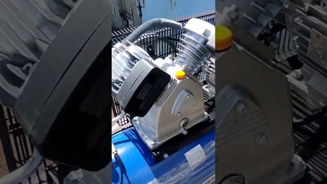 Компрессор Remeza 100 литров 220 в. первый запуск