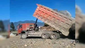 10 World's Extreme Dangerous Dump Truck Operator Skill - Biggest Heavy Equipment Machines Working