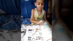 поведение ребенка с аутизмом.не может сосредоточить внимание на картинке