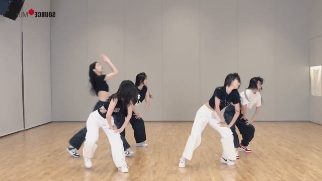 LE SSERAFIM - UNFORGIVEN dance practice mirrored