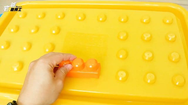 超大顆的積木! 適合小小朋友的Mega Bloks積木!! [硬是要開箱] [宅爸詹姆士] смотреть онлайн