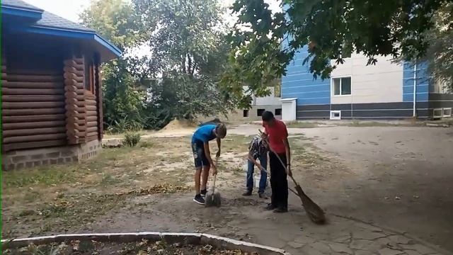 Луганск. Храм иконы Божией Матери "Взыскание погибших" смотреть онлайн