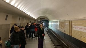 Обороты составов 81-765 и 81-760А по станции Октябрьская (Калужско-Рижская линия)