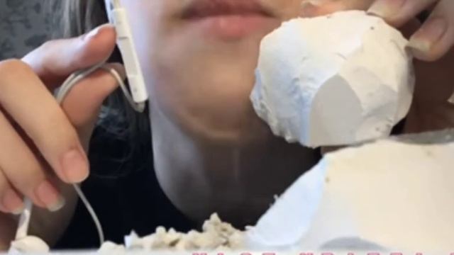 ем Мел барсук с пастой. смотреть онлайн