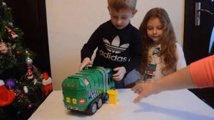 МАШИНКА МУСОРОВОЗ, РАСПАКОВКА МУСОРОВОЗА CAR garbage truck, garbage truck Unpacking