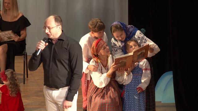 Родительский дом.Поет Юлий Гапеев.mp4