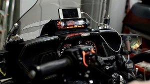 BRP Can Am Spyder F3L Aftermarket Radio with OEM handlebar control buttons