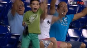 Momentos divertidos en Kiss Cam y en tribunas de estadios 😘🔥