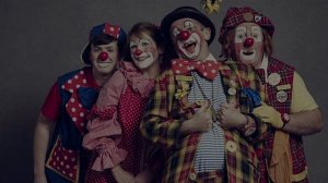 Почему Люди Боятся Клоунов ?
