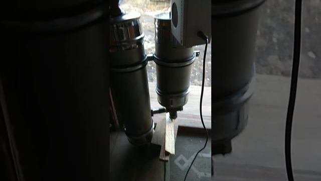 Дымогенератор холодного копчения своими руками (пробный запуск)