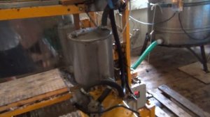 500+ Качаем мёд в цеху.