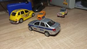 Lada Granta'2011 ДПС Полиция sedan от Autogrand. Модель 1-36