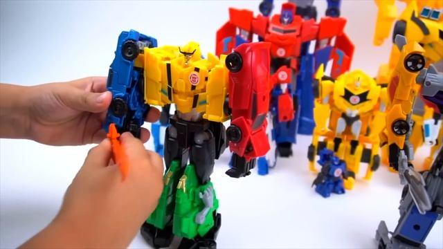TRANSFORMERS COMBINER FORCE ULTRA BEE VS MENASOR ROBOTS IN DISGUISE BUMBLEBEE MOTORMASTER TOY смотреть онлайн