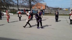 Ансабль-Эдельвейс. Новолакская СОШ-1.