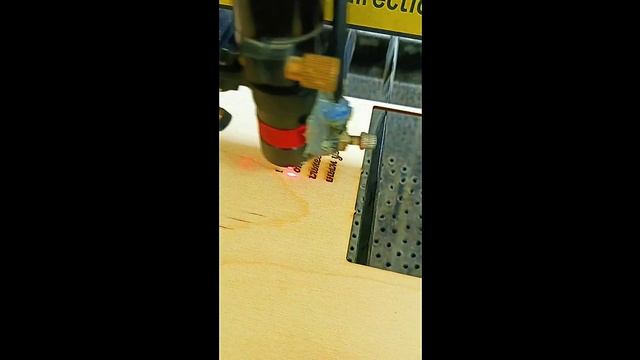 индивидуальная гравировка на любых поверхностях , Ульяновск . смотреть онлайн