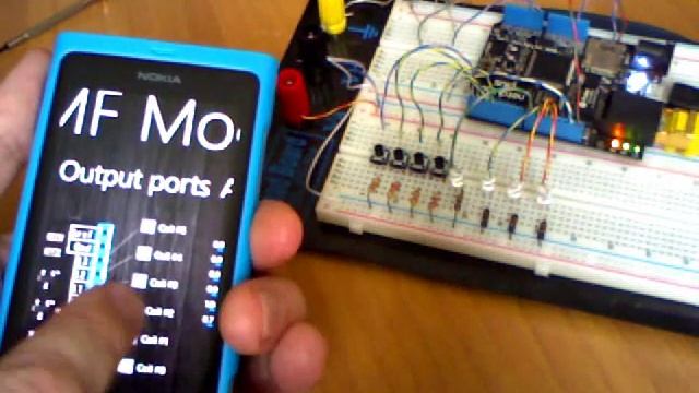 Controlling Netduino using Windows Phone via Modbus-TCP смотреть онлайн