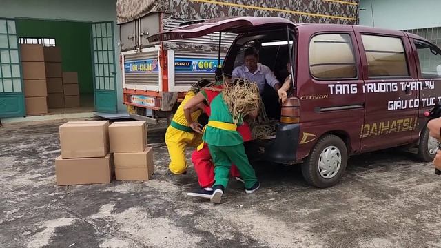 Tony | Chuyến Đi Bão Táp Của Team 🌨️ 𝐌𝐞𝐦𝐨𝐫𝐢𝐛𝐥𝐞 𝐌𝐨𝐦𝐞𝐧𝐭 смотреть онлайн