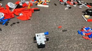 Speed Build: LEGO 42107 Ducati Panigale V4 R