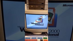 avvio,screensaver e spegnimento windows 2000, con Pentium III ad 1Ghz