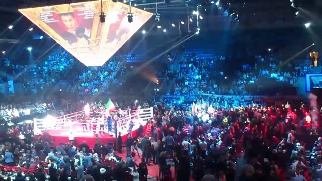 Выход Проводникова на ринг в Лужниках смотреть онлайн