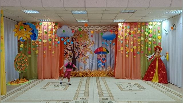 "Волшебные яблочки Осени" младшая группа "Пчёлки" 2024 г. смотреть онлайн