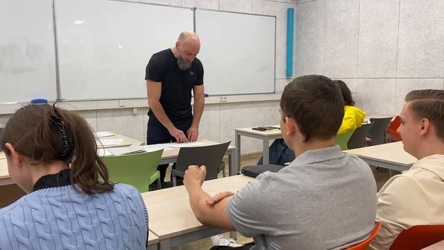 English Language At ICEF/Английский язык в МИЭФ
