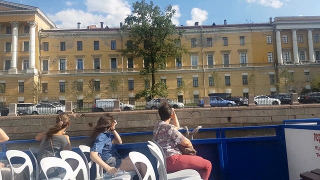 экскурсия по Санкт-Петербургу