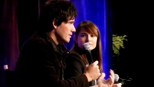 Mia Maestro & Christian Camargo - LA TwiCon 2011 Q&A Panel