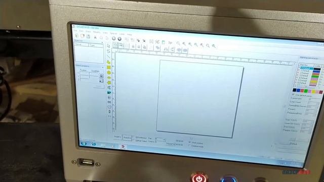 Волоконный маркер IQLaser PC Raycus от Лазерфан.рф