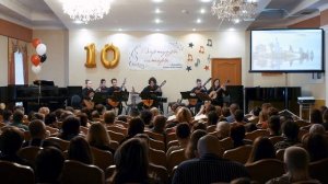Леонид Афанасьев. «Гляжу в озёра синие». Аранжировка Александра Виницкого для квартета гитар.