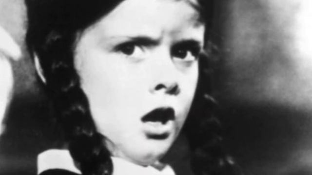 American actress Lisa Loring played Wednesday Addams in the 1964, The Addams Family, has died, смотреть онлайн